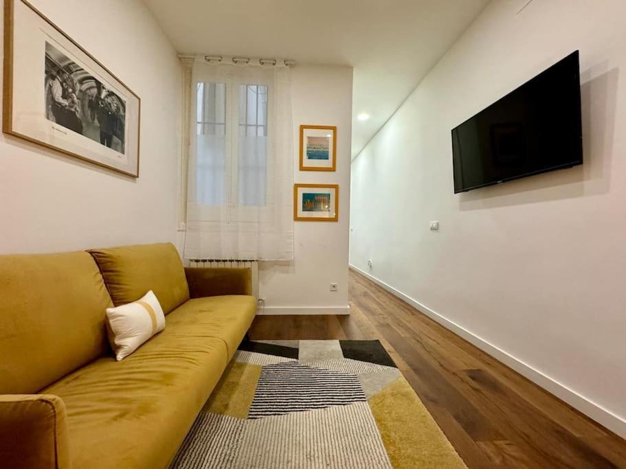 Cozy Beautiful Flat City Center Daire Madrid Dış mekan fotoğraf